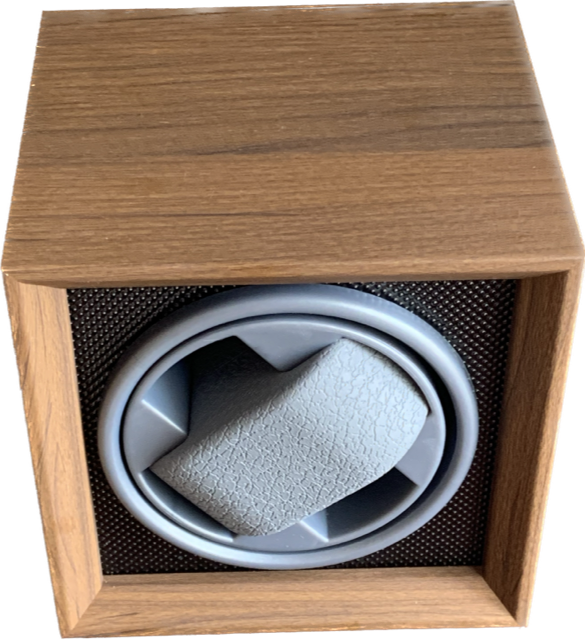 Kinetic Charger KR04